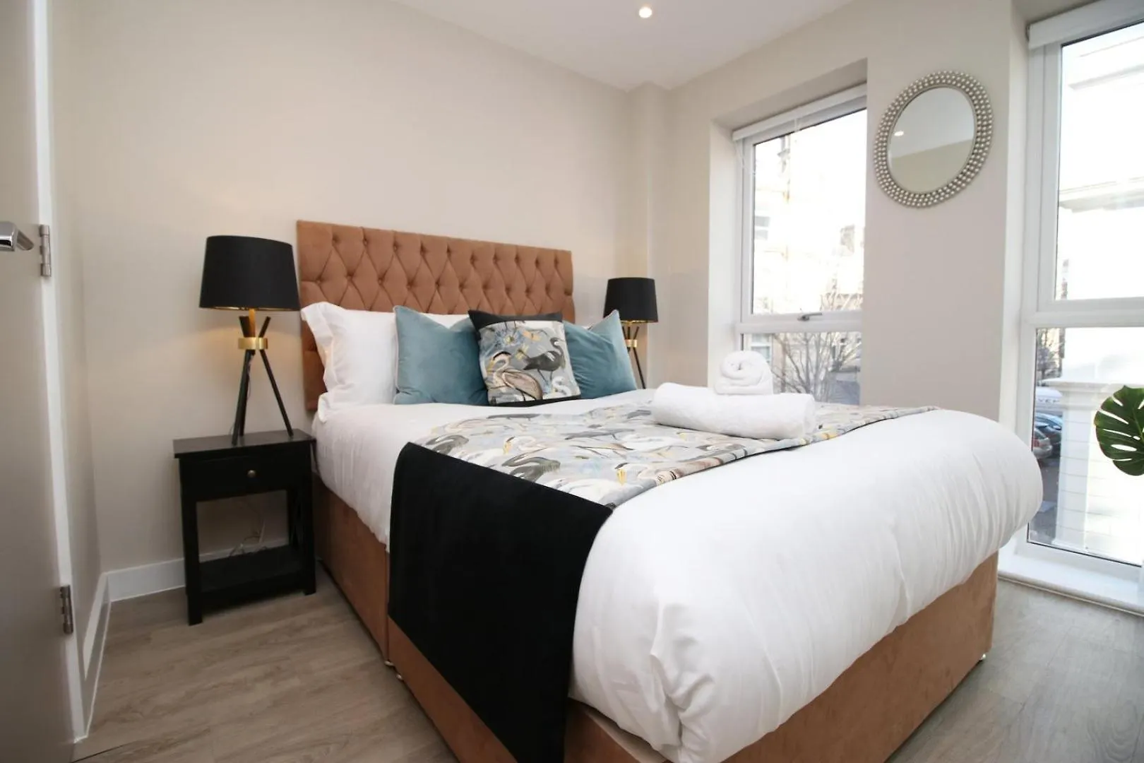 카디프 Casa 3 - Balcony And Free Parking 2Br 아파트 영국